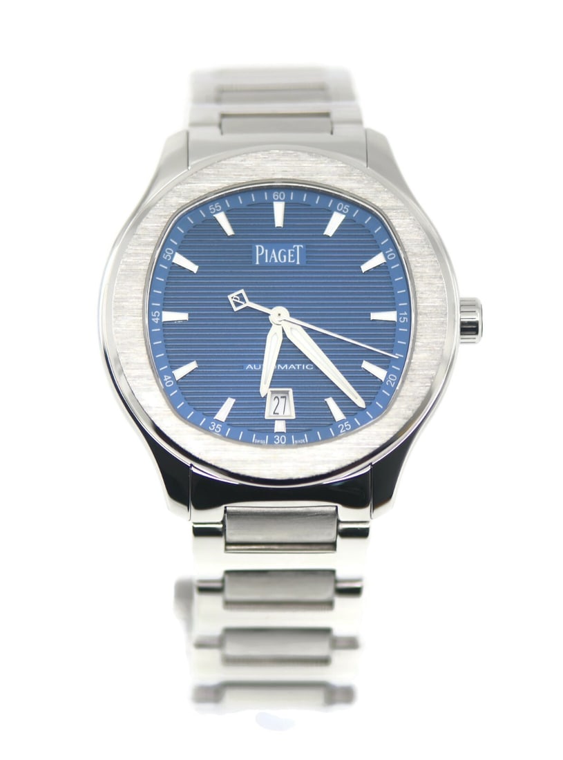 Piaget Polo Automatic Blue Dial Stainless Steel Wristwatch G0A41002 with Box: Piaget Polo Automatic Blue Dial Stainless Steel Wristwatch G0A41002 with Box The Piaget Polo Stainless Steel Watch, reference G0A41002, features a 42 mm stainless steel case with a matching stainless 