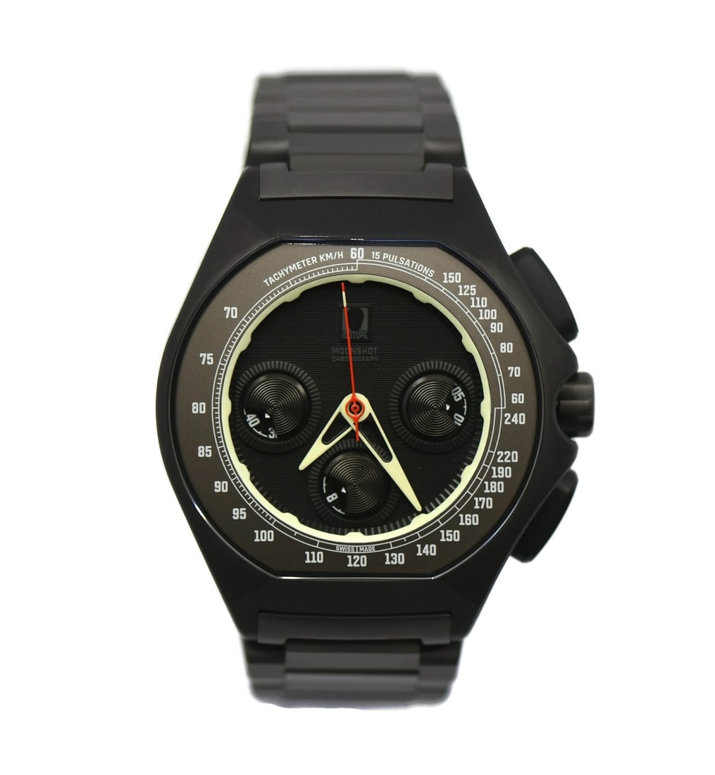 Isotope Moonshot Stealth Chronograph Titanium Watch with Box and Papers: Isotope Moonshot Stealth Chronograph Titanium Watch with Box and Papers Discover the Isotope Moonshot Stealth Chronograph Titanium Watch, a stunning wristwatch designed for those who appreciate precis