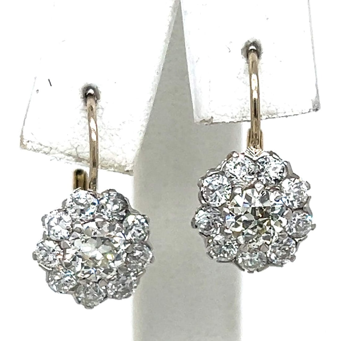 Stunning Platinum 18K Yellow Gold 2.95 Ct Old Mine Diamond Earrings: Stunning Platinum 18K Yellow Gold 2.95 Ct Old Mine Diamond Earrings Exquisite Platinum and 18K Yellow Gold earrings featuring a total diamond weight of 2.95 carats. The earrings are adorned with 2 Old