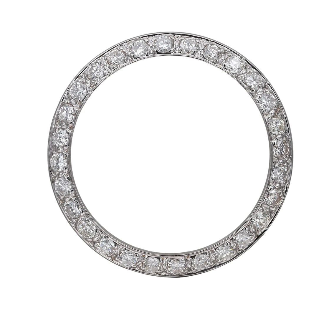 Custom 18k White Gold Diamond Bezel for Rolex 26mm Models: Custom 18k White Gold Diamond Bezel for Rolex 26mm Models Elevate your Rolex with this stunning Custom Bezel crafted from 18k White Gold. Designed specifically for 26mm Rolex models, this bezel featur