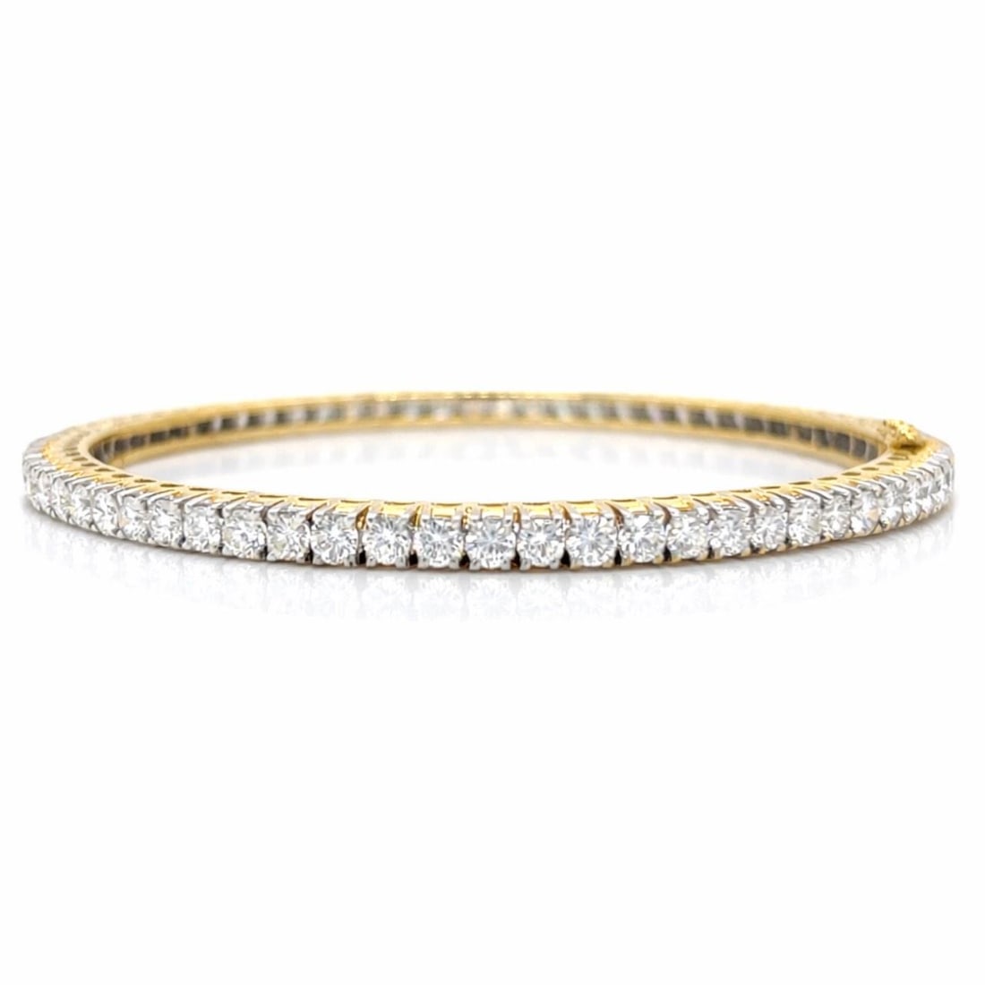 Diamond Bangle in 18K Yellow Gold with 8.60 Carats for 7.5 Inch Wrist (1 of 3)