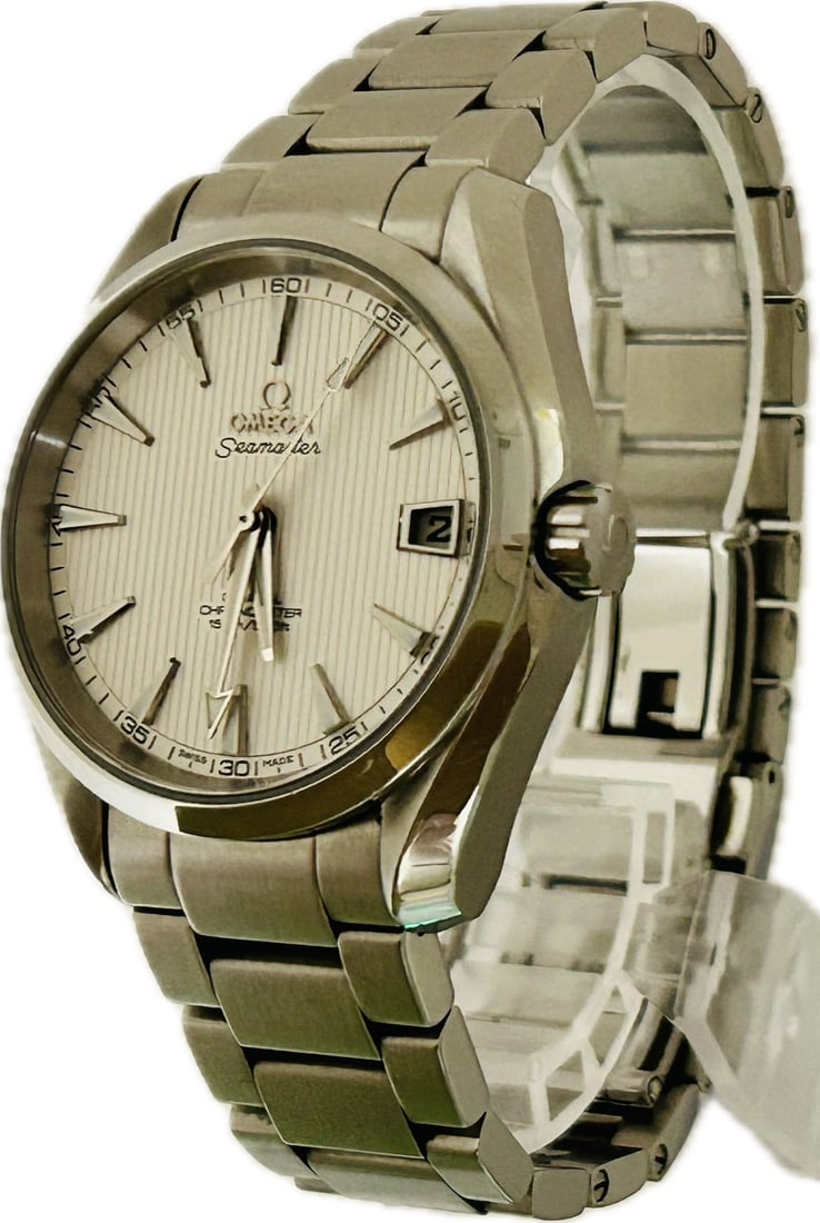 Omega Seamaster Aqua Terra Automatic Men's Silver Wristwatch (1 of 12)