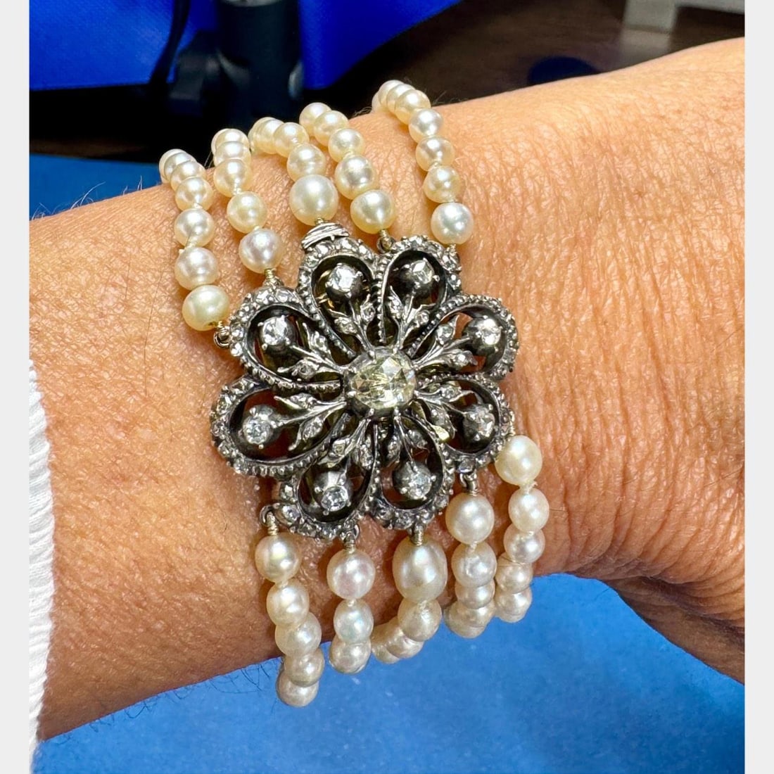 Victorian 18K Silver Top GCS Certified Diamond Pearl Bracelet: Victorian 18K Silver Top GCS Certified Diamond Pearl Bracelet This exquisite Victorian bracelet features a stunning combination of 18K gold and silver top, showcasing GCS certified natural pearls and 