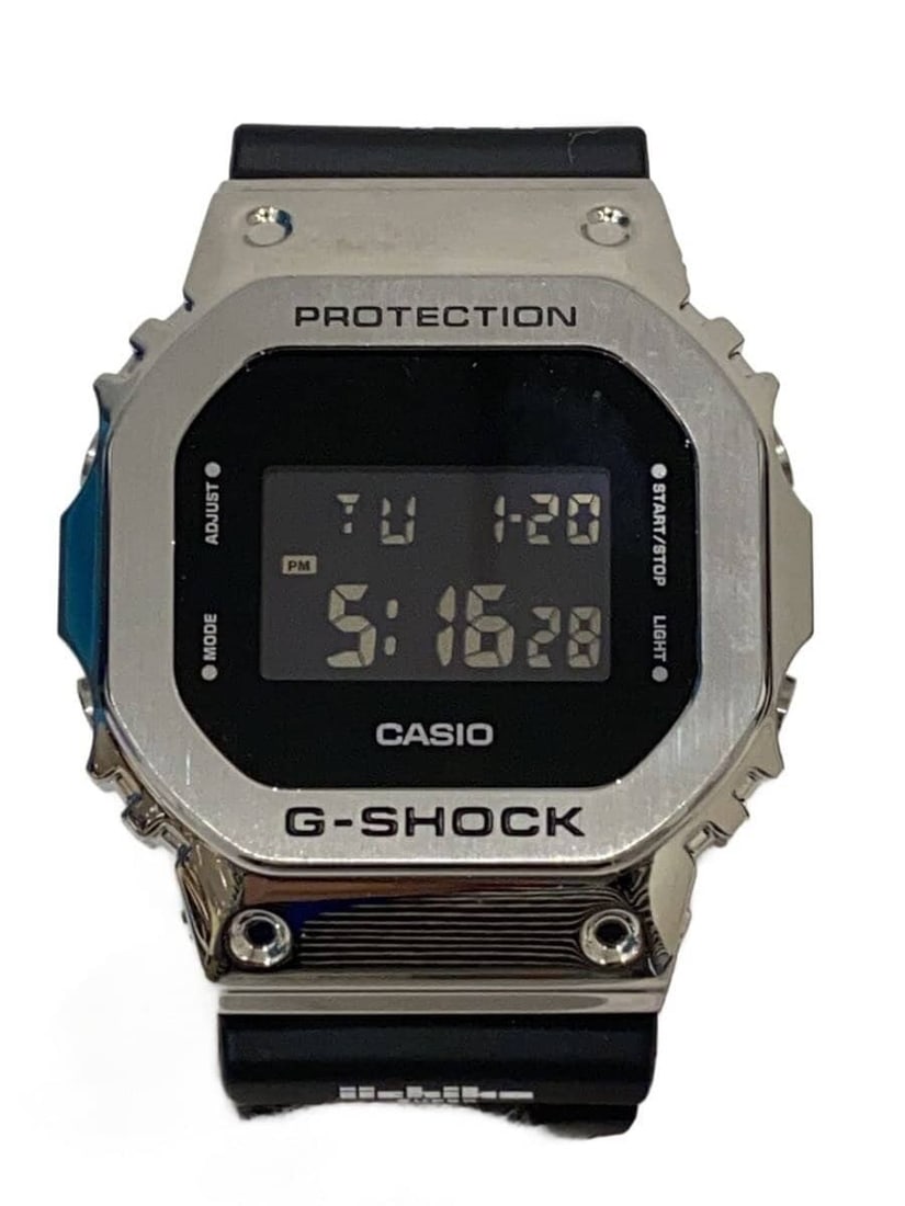 G-SHOCK GN-5600U Quartz Men's Wristwatch CASIO: G-SHOCK GN-5600U Quartz Men's Wristwatch CASIO This CASIO G-SHOCK GN-5600U men's quartz wristwatch is made in Thailand and designed for durability and everyday use. The watch is pre-owned and classifi