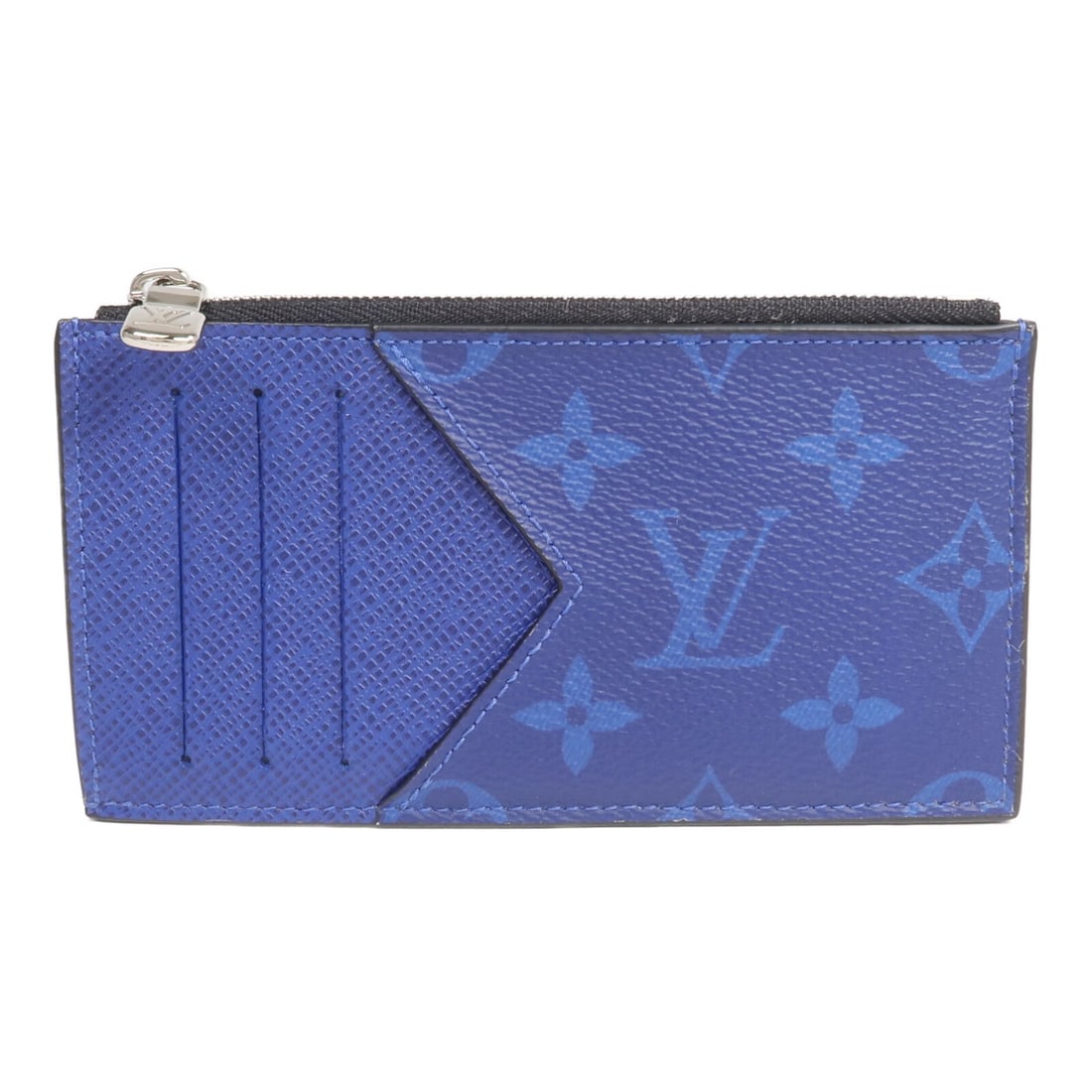 Taigarama Blue Coin Purse by Louis Vuitton with Silver Hardware: Taigarama Blue Coin Purse by Louis Vuitton with Silver Hardware This Louis Vuitton coin card holder from the Taigarama Monogram collection is crafted from blue PVC coated canvas. Designed for men, it 