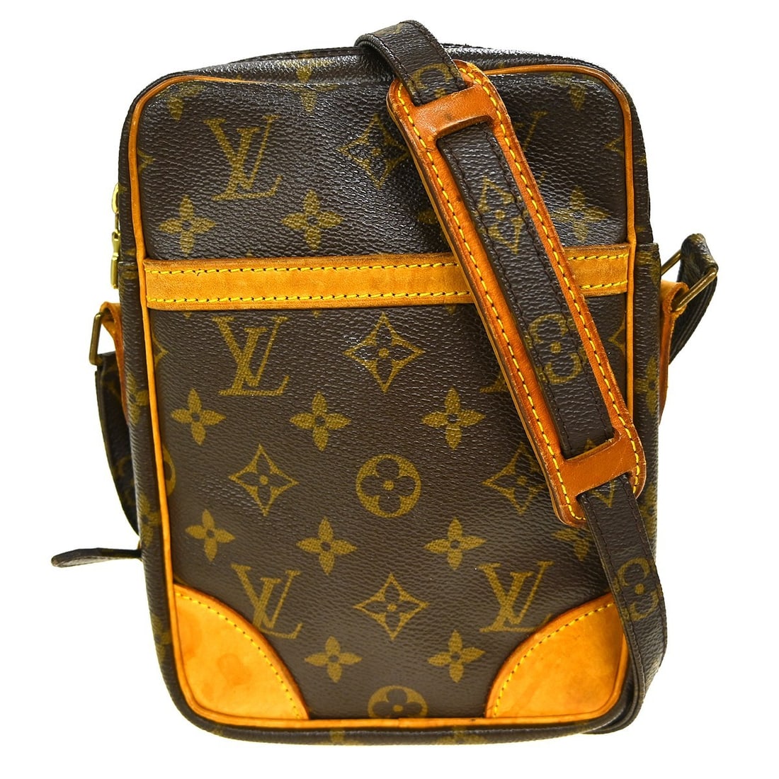 Louis Vuitton Danube Monogram Canvas Crossbody Bag M45266: Louis Vuitton Danube Monogram Canvas Crossbody Bag M45266 This Louis Vuitton Danube crossbody shoulder bag features the iconic monogram canvas leather exterior with brown leather trim and an adjustabl