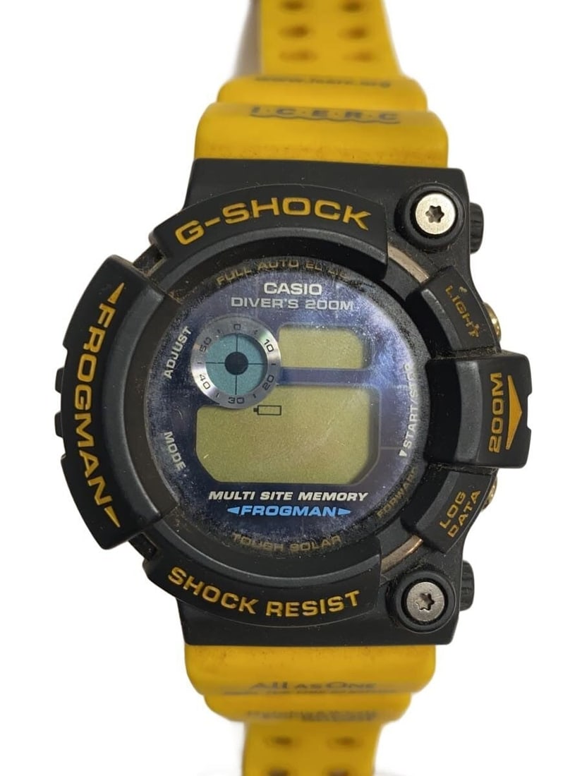 Casio G Shock GW-204K-9JR Black Rubber Wristwatch: Casio G Shock GW-204K-9JR Black Rubber Wristwatch This CASIO G-SHOCK GW-204K-9JR men's wristwatch is crafted in Japan and features a durable rubber band and case in black. The watch displays visible s