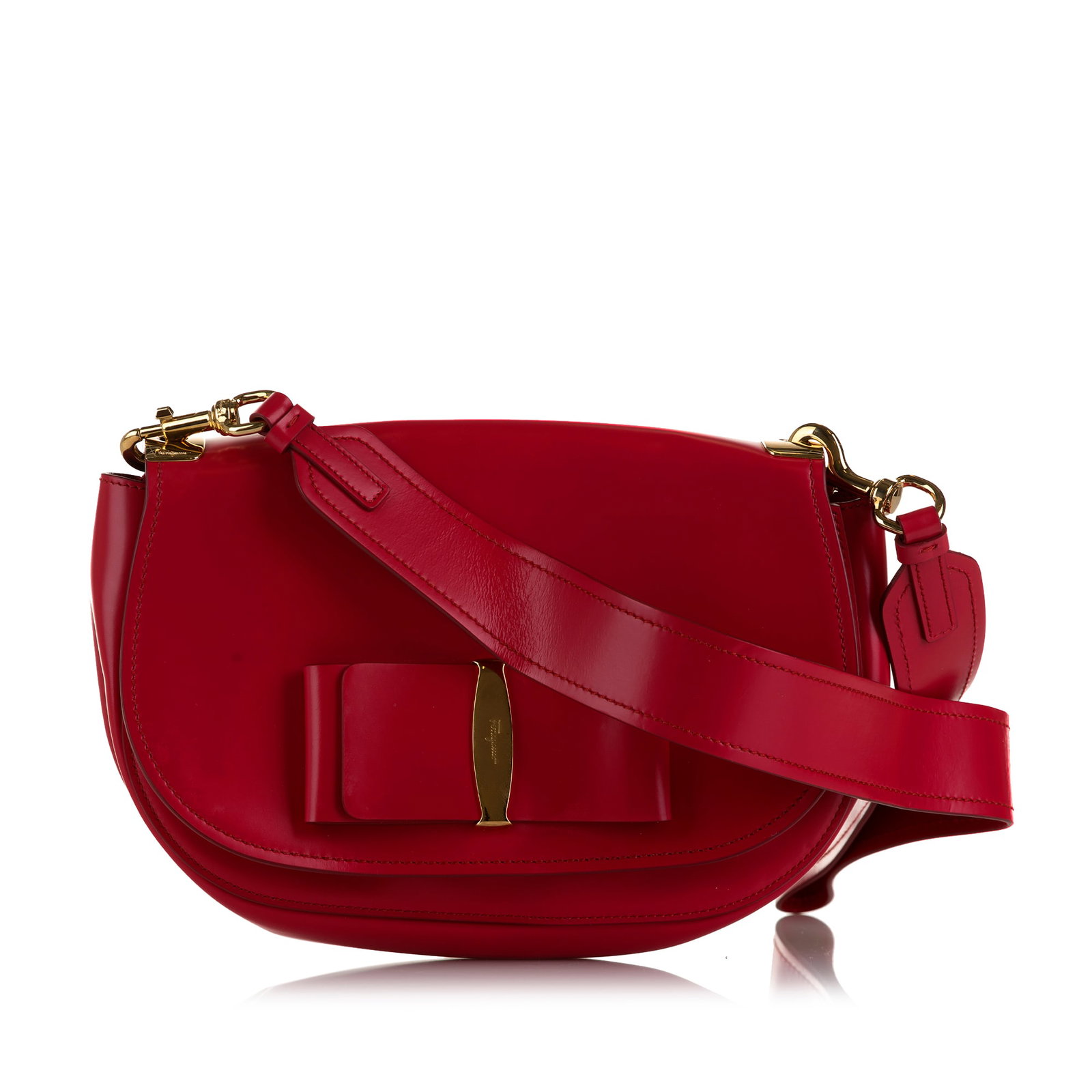 Ferragamo Vara Red Leather Shoulder Bag with Dust Bag: Ferragamo Vara Red Leather Shoulder Bag with Dust Bag This Ferragamo Vara Shoulder Bag is crafted from leather and features a flat shoulder strap, a front flap with magnetic closure, and an interior z