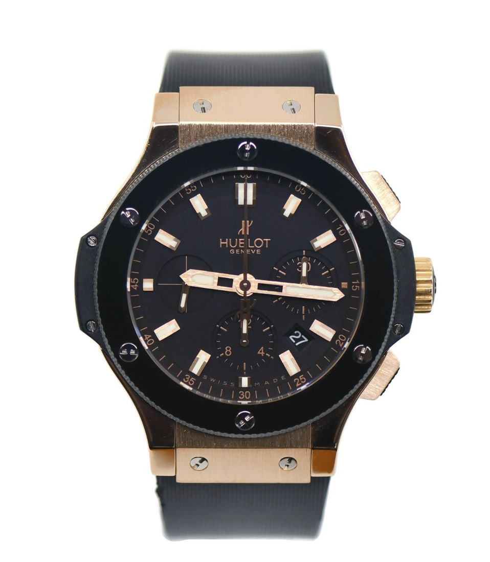 Hublot Big Bang Evolution 18K Rose Gold Watch 44mm Ref 301.PX.1180.RX with Papers: Hublot Big Bang Evolution 18K Rose Gold Watch 44mm Ref 301.PX.1180.RX with Papers Discover the exquisite Hublot Big Bang Evolution wristwatch, crafted in luxurious 18K rose gold. This stunning timepie