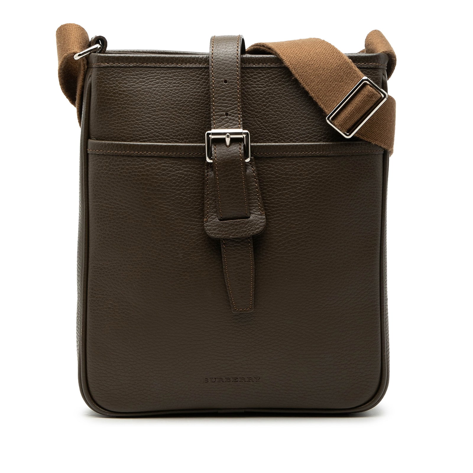 Burberry brown leather flap crossbody bag: Burberry brown leather flap crossbody bag This Burberry crossbody bag is crafted from brown leather and features an adjustable flat shoulder strap. The design includes an open top with a top strap and