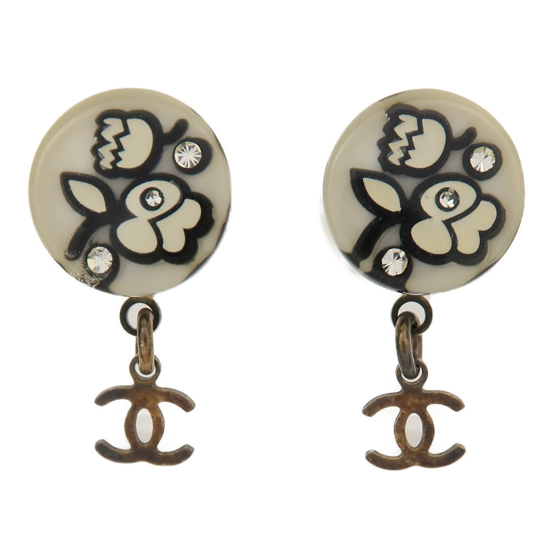 CHANEL Black White CC Pierced Earrings: CHANEL Black White CC Pierced Earrings These CHANEL CC pierced earrings feature a modern design crafted from a combination of metal and PVC in black and white tones. Designed for women, they offer a s