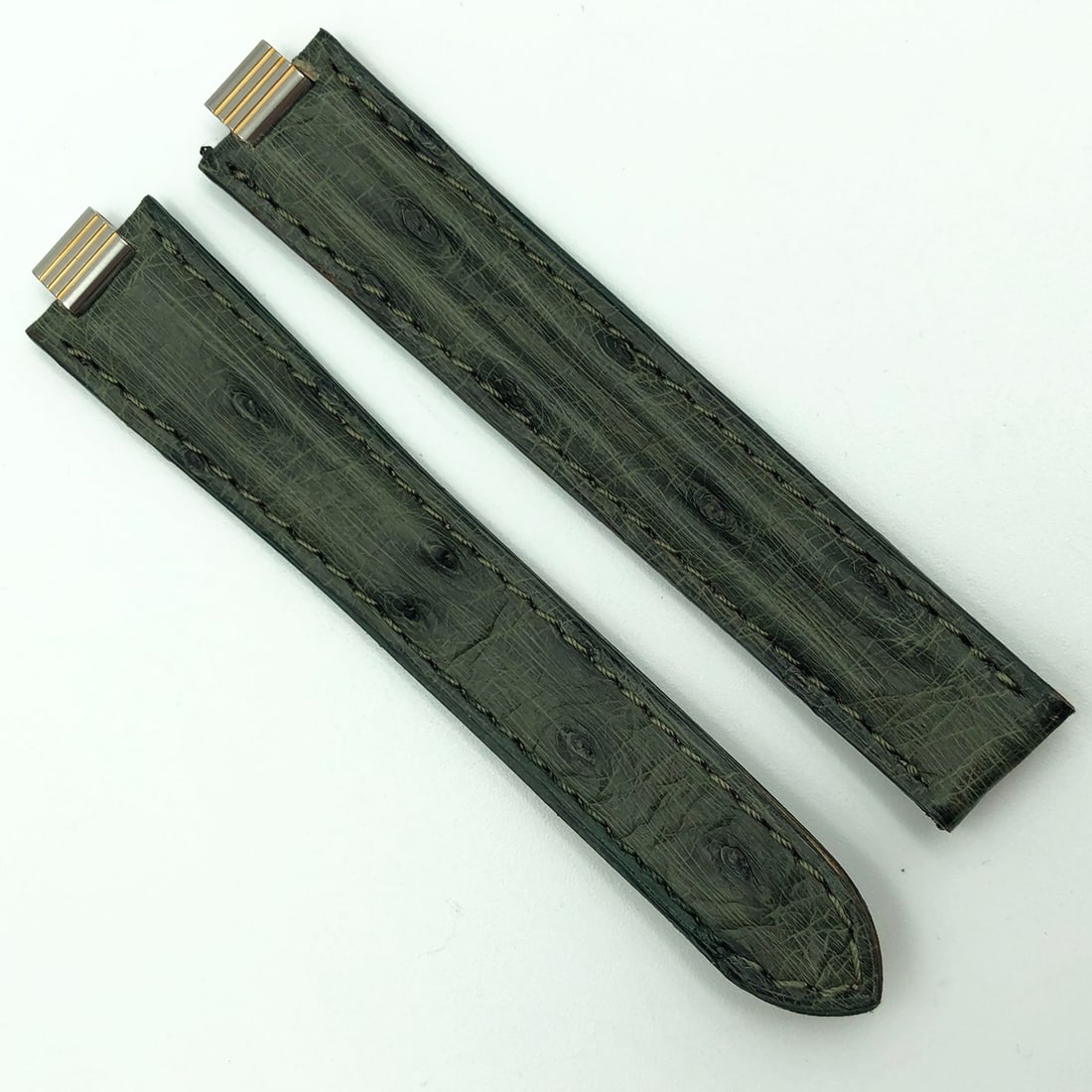 Cartier Authentic 15mm Gray Green Alligator Leather Wristwatch Band Deployant 5809A19OCHG: Cartier Authentic 15mm Gray Green Alligator Leather Wristwatch Band Deployant 5809A19OCHG Enhance your timepiece with this authentic Cartier wristwatch band crafted from exquisite alligator leather. T