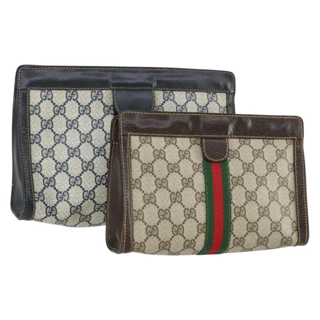 GUCCI GG Supreme Web Clutch Bag Set Navy Beige Authentic PVC: GUCCI GG Supreme Web Clutch Bag Set Navy Beige Authentic PVC This authentic GUCCI GG Supreme Web Sherry Line Clutch Bag is crafted from durable PVC leather in a stylish navy and beige color scheme. Ma