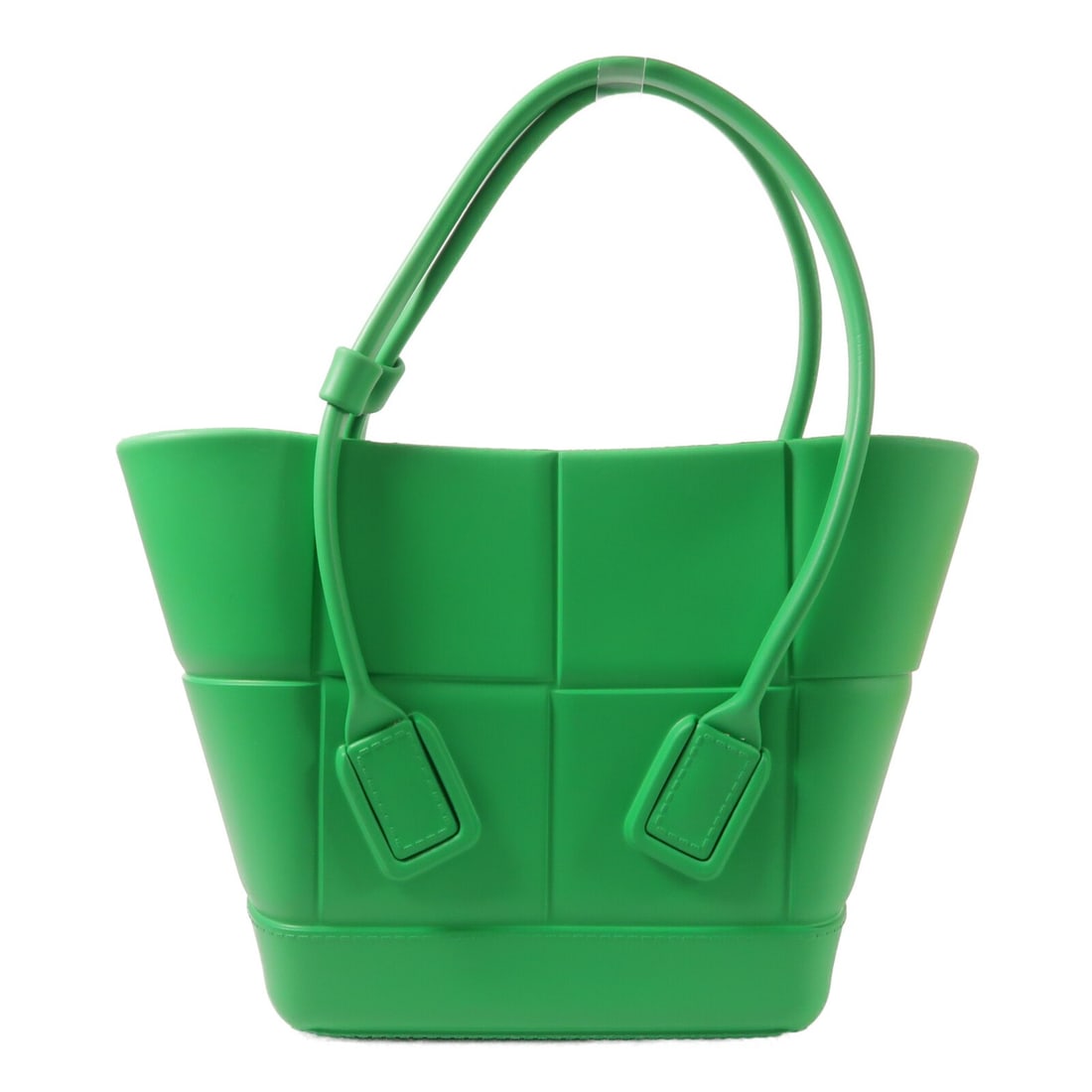 Bottega Veneta Arco green rubber tote: Bottega Veneta Arco green rubber tote This Bottega Veneta BV Arco tote bag features a distinctive rubber green exterior and a compact, structured silhouette. Crafted in Italy, it offers a blend of sty