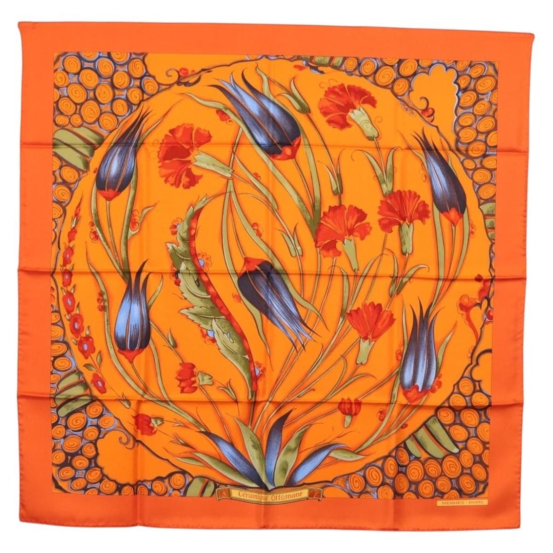 HERMES Carre 90 Silk Scarf Ceramique Ottomane Orange Authentic: HERMES Carre 90 Silk Scarf Ceramique Ottomane Orange Authentic Elevate your accessory collection with this stunning HERMES Carre 90 Scarf, featuring the captivating "Ceramique Ottomane" design in vibr