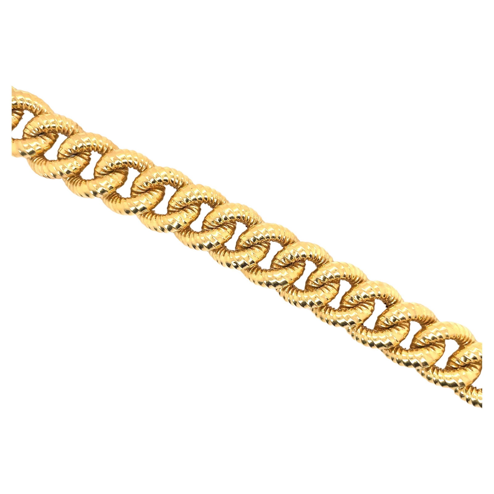 Harbor Diamonds 18K Yellow Gold Textured Link Bracelet 34.9g Contemporary Design: Harbor Diamonds 18K Yellow Gold Textured Link Bracelet 34.9g Contemporary Design This stunning 18 Karat Yellow Gold Textured Link Bracelet showcases a contemporary design with 19 beautifully textured 