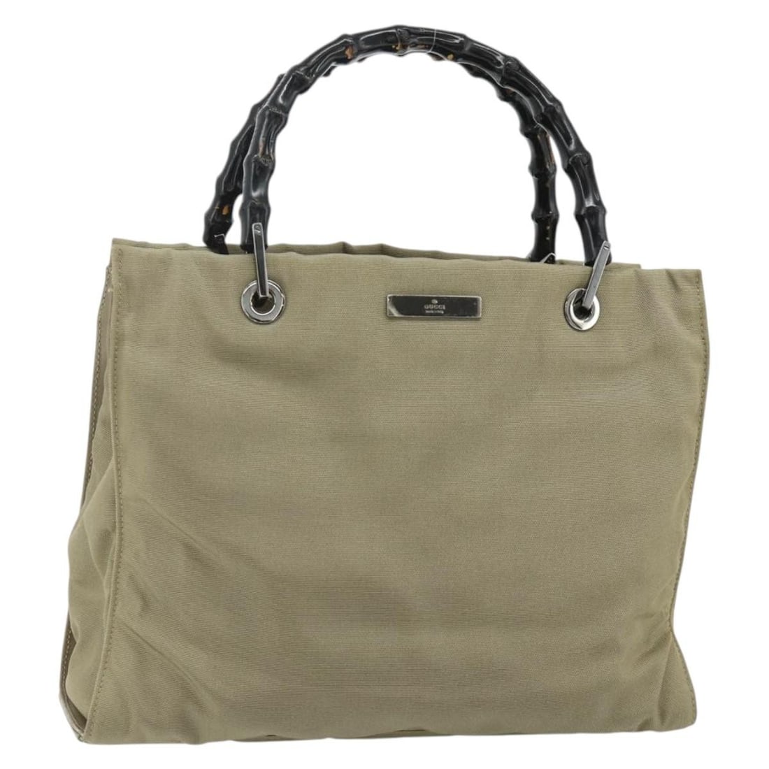 Gucci Bamboo nylon beige silver handbag Italy 002 1016: Gucci Bamboo nylon beige silver handbag Italy 002 1016 This GUCCI Bamboo Hand Bag is crafted from beige and silver nylon, featuring a distinctive bamboo handle. Designed for women, the bag offers a sp