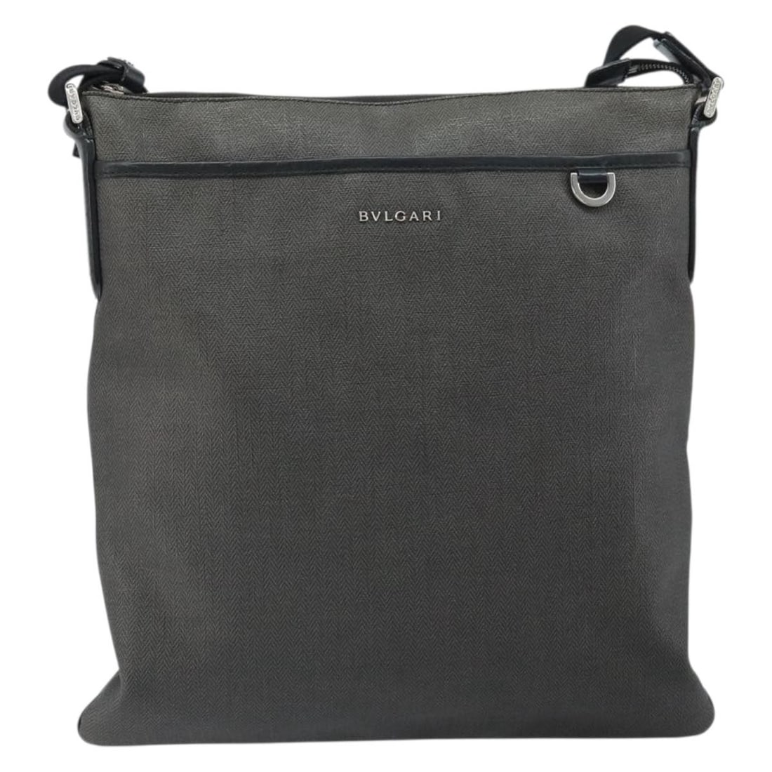 Bvlgari Gray Canvas Shoulder Bag for Women Italy 35cm: Bvlgari Gray Canvas Shoulder Bag for Women Italy 35cm This Bvlgari shoulder bag is crafted from gray canvas and designed for women. The bag features a spacious silhouette and includes a shoulder strap