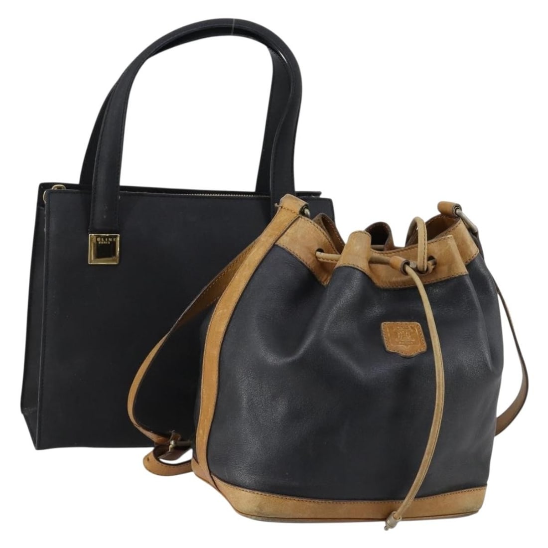 CELINE Black Leather Shoulder Bag Set Authentic 153444: CELINE Black Leather Shoulder Bag Set Authentic 153444 This CELINE shoulder bag is a stylish accessory crafted from high-quality black leather. Made in Italy, it showcases the brand's commitment to lu