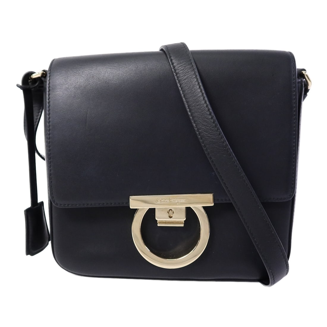 Salvatore Ferragamo GHW Black Calfskin Shoulder Bag: Salvatore Ferragamo GHW Black Calfskin Shoulder Bag This Salvatore Ferragamo shoulder bag is crafted from black calfskin leather and features gold-toned hardware. Designed for women, the bag has a str