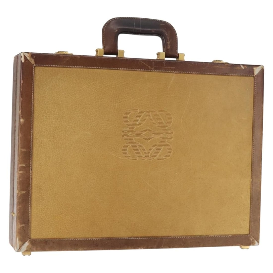 LOEWE Anagram Beige Leather Hand Bag Auth Spain: LOEWE Anagram Beige Leather Hand Bag Auth Spain Introducing the LOEWE Anagram Attache Case Hand Bag, a sophisticated accessory crafted from premium beige leather. This stylish hand bag showcases the i