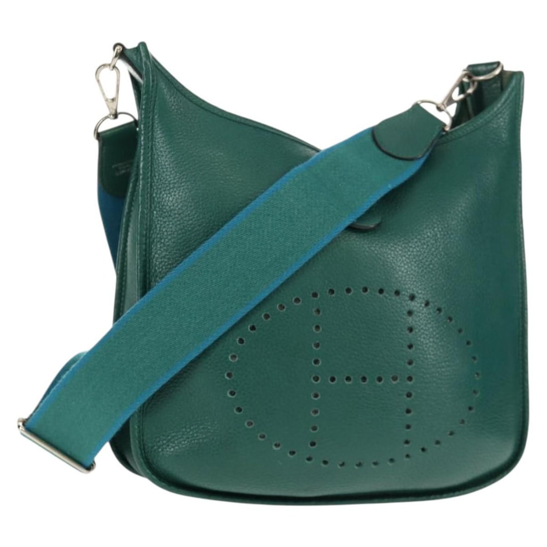 Hermes Evelyne III GM Green Leather Women's Shoulder Bag France: Hermes Evelyne III GM Green Leather Women's Shoulder Bag France This is an Hermes Evelyn 3 GM shoulder bag crafted from green leather. Designed for women, this shoulder bag features an adjustable stra