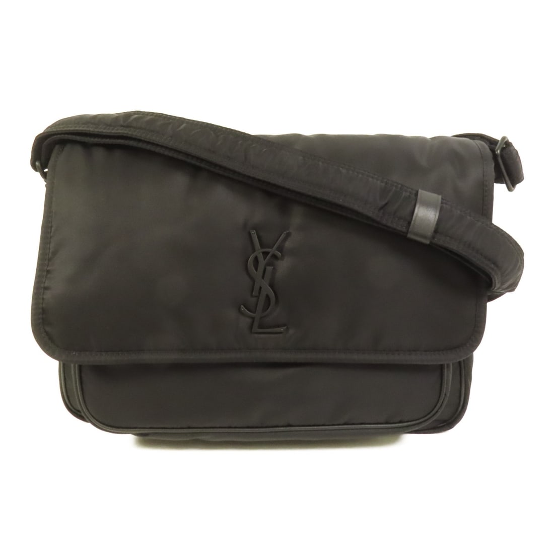Saint Laurent Niki nylon shoulder bag black: Saint Laurent Niki nylon shoulder bag black This Saint Laurent Niki Message shoulder bag features a sleek black nylon exterior, combining modern style with durability. Designed for women, the bag offe