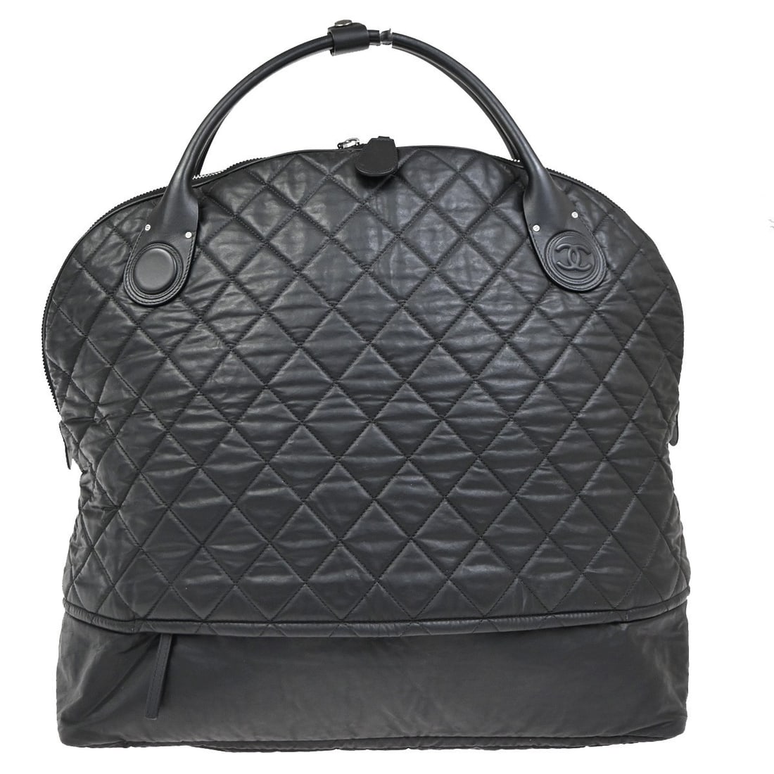 Chanel Black Nylon Quilted Horizontal Sport Travel Bag: Chanel Black Nylon Quilted Horizontal Sport Travel Bag This Chanel Horizontal Sport Weekender Bag features a quilted coated canvas design in black nylon, crafted for women. Made in Italy, the bag show