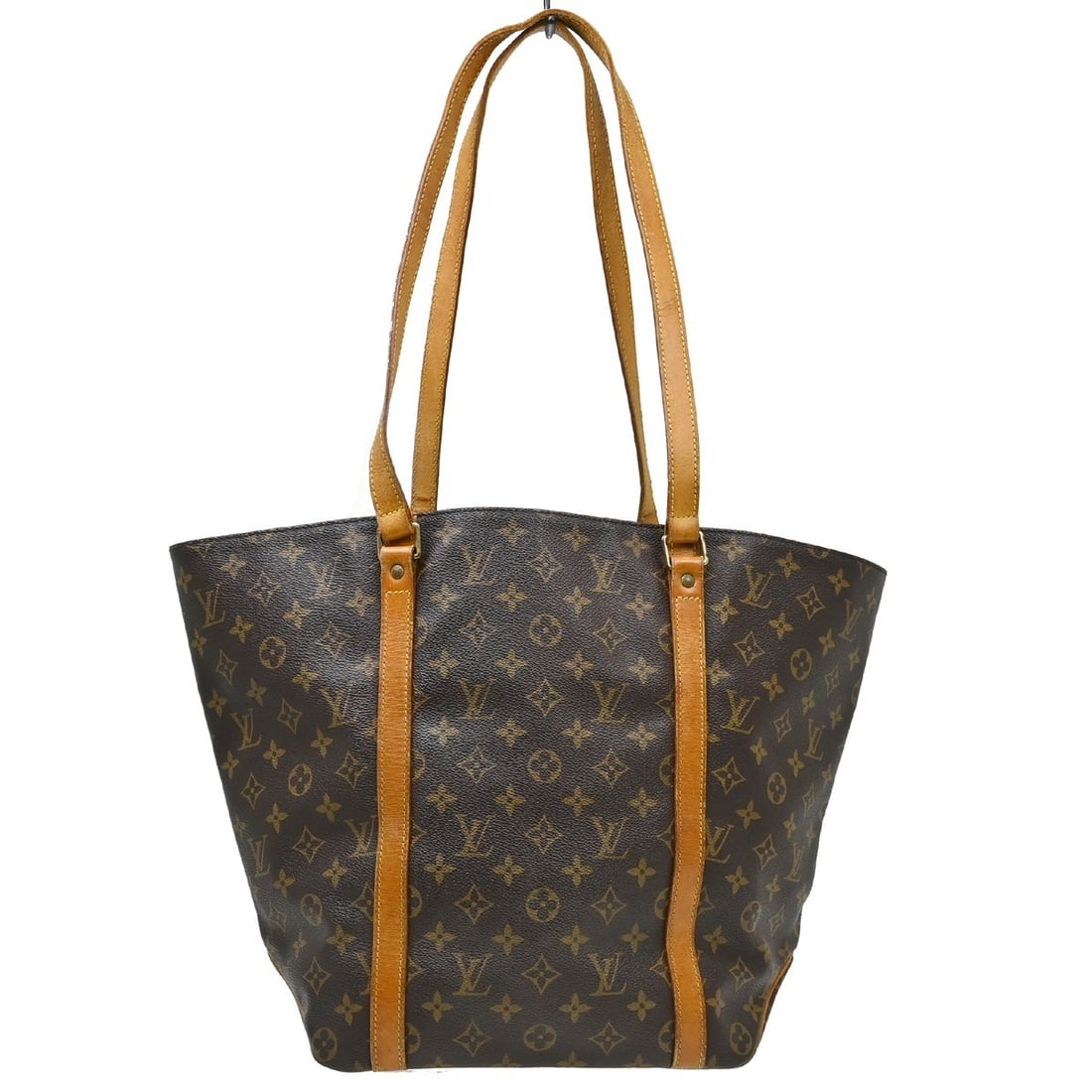 Louis Vuitton Monogram Canvas Sac Shopping Tote M51108: Louis Vuitton Monogram Canvas Sac Shopping Tote M51108 This Louis Vuitton Sac Shopping shoulder tote bag features the iconic monogram canvas with beige leather double handles and gold-tone hardware. D