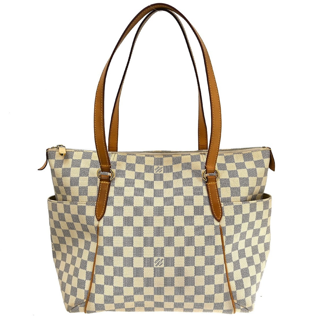 Louis Vuitton Totally MM Damier Azur Tote Bag N41279: Louis Vuitton Totally MM Damier Azur Tote Bag N41279 This Louis Vuitton Totally MM shoulder bag features the iconic Damier Azur canvas with beige double handles and a zip closure. Designed in a large 