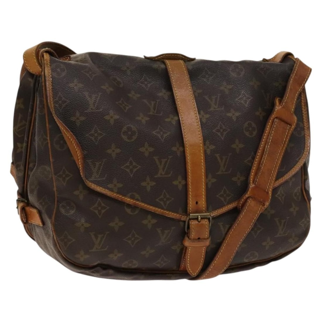 LOUIS VUITTON Monogram Saumur 35 Shoulder Bag M42254 Made in France: LOUIS VUITTON Monogram Saumur 35 Shoulder Bag M42254 Made in France This authentic LOUIS VUITTON Monogram Saumur 35 Shoulder Bag is crafted from durable Monogram Canvas, showcasing the classic LV patt