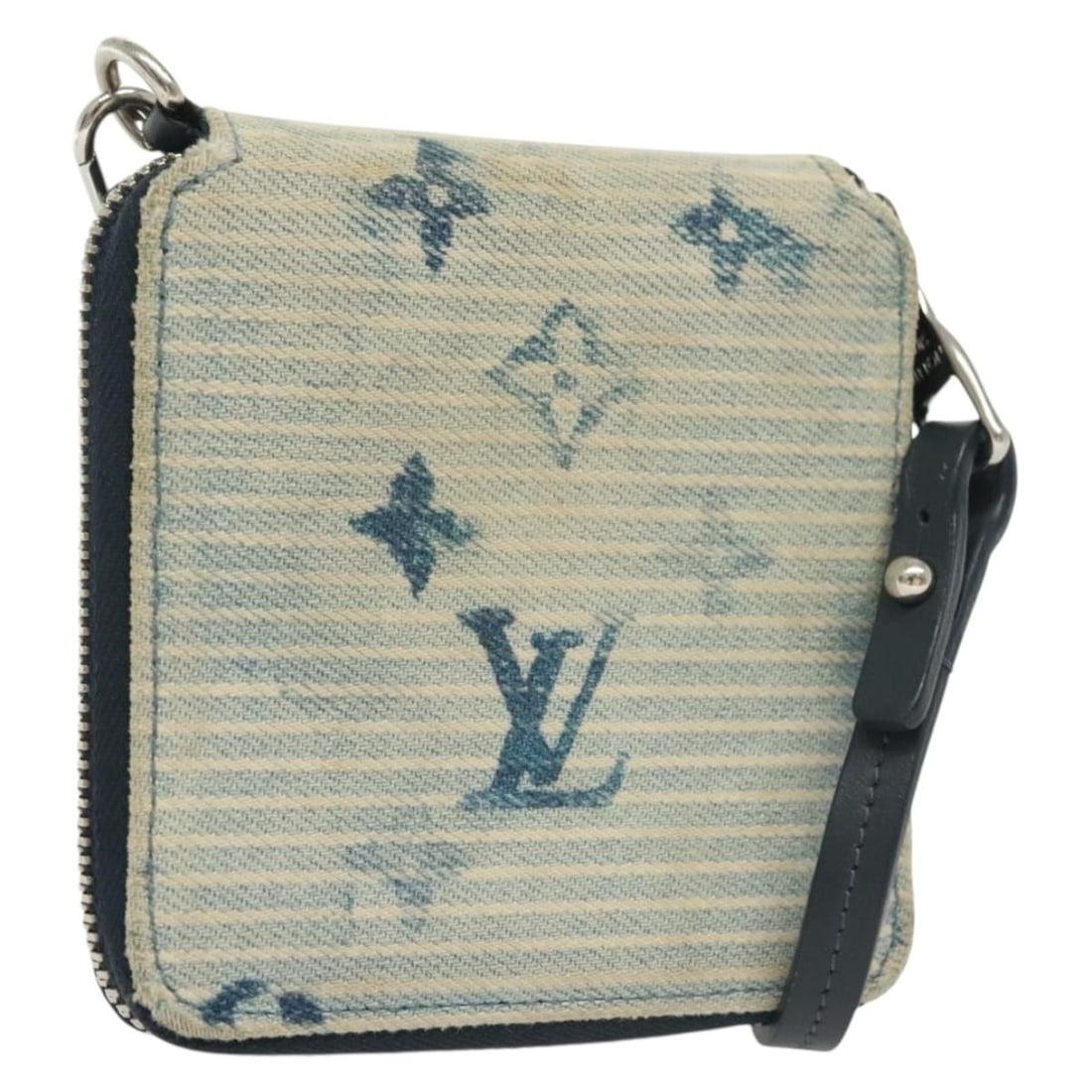 Louis Vuitton Blue Monogram Canvas Zippy Compact Wallet M80461: Louis Vuitton Blue Monogram Canvas Zippy Compact Wallet M80461 This Louis Vuitton Monogram Watercolor Zippy Compact Wallet in blue features the iconic Monogram Canvas material. Designed for women, it 