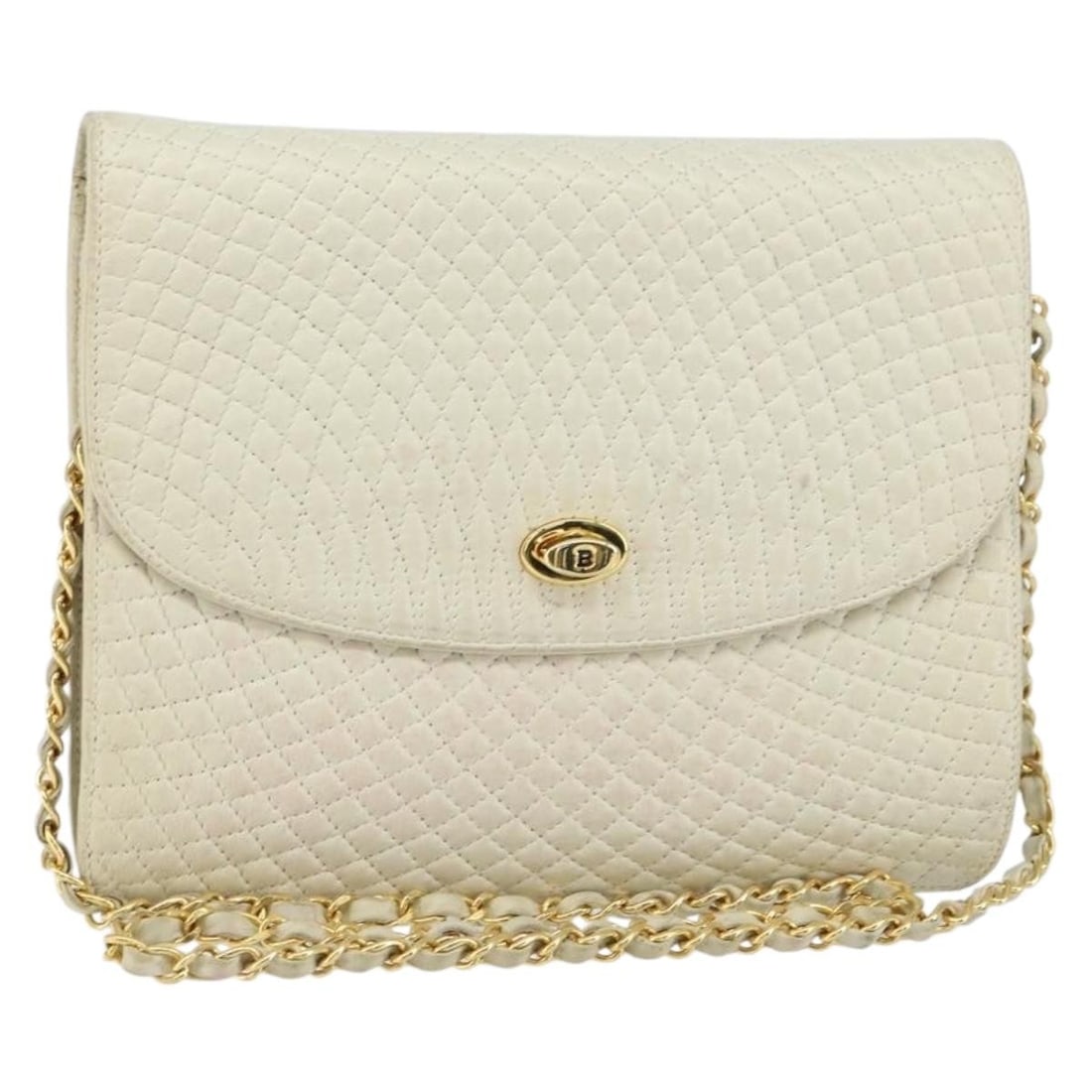 BALLY White Gold Leather Quilted Shoulder Bag Auth 157424: BALLY White Gold Leather Quilted Shoulder Bag Auth 157424 This BALLY Quilted Chain Shoulder Bag offers a stylish and sophisticated addition to your accessory collection. Crafted in Italy from premium 