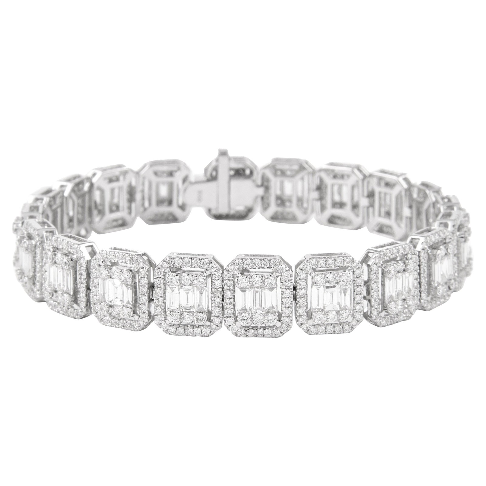 9.06ct Diamond Illusion Bracelet 18k White Gold: 9.06ct Diamond Illusion Bracelet 18k White Gold This stunning 9.06 ct Diamond Illusion Set Bracelet is crafted from luxurious 18k white gold, showcasing the brilliance of approximately 700 round and b