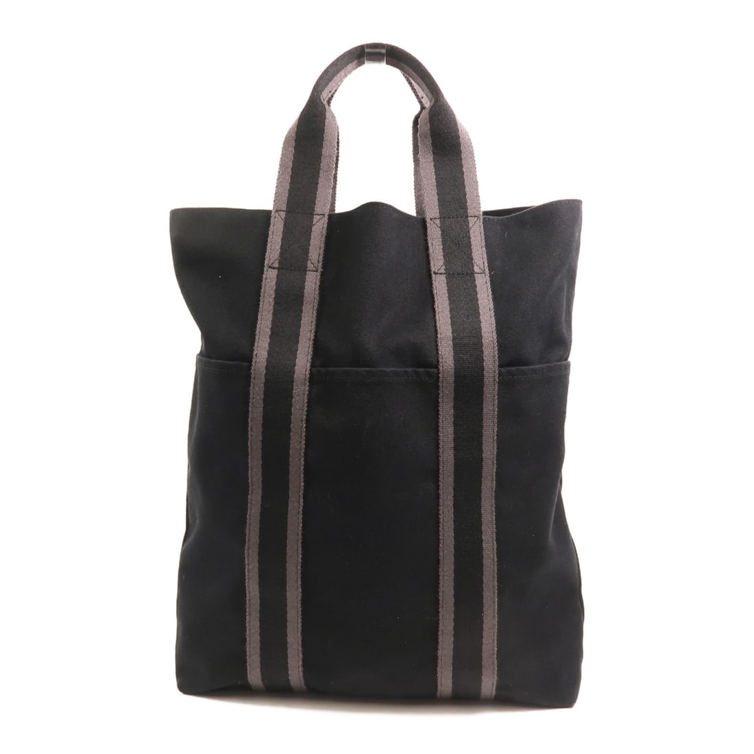 Hermes Black Canvas Fourre Tout Cabas Unisex Tote Bag: Hermes Black Canvas Fourre Tout Cabas Unisex Tote Bag This Hermes Fourre Tout Cabas tote bag features a classic black canvas exterior, offering a versatile and stylish accessory suitable for both men 