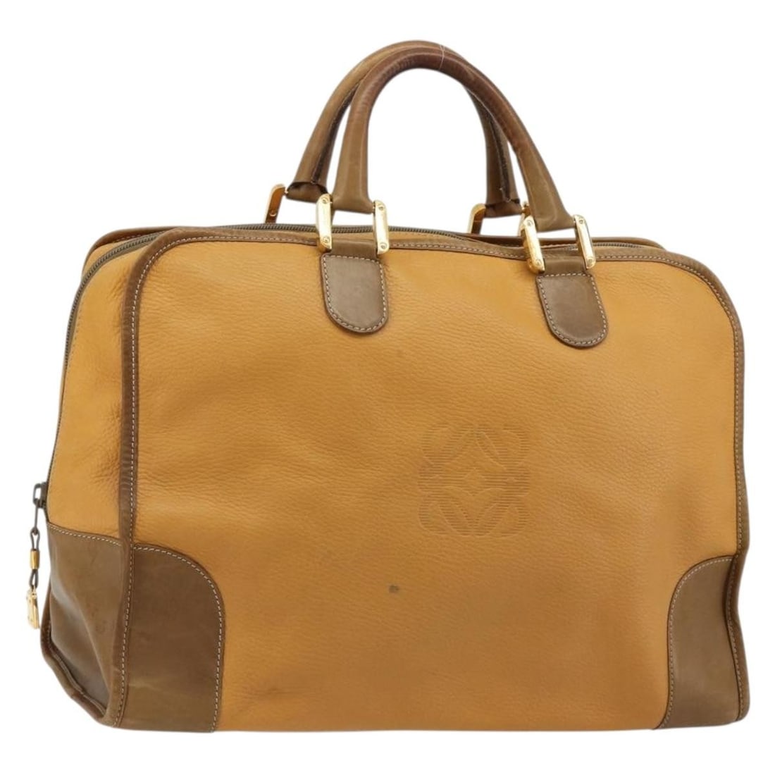 LOEWE Amazona 40 beige gold leather handbag Spain: LOEWE Amazona 40 beige gold leather handbag Spain This LOEWE Anagram Amazona 40 handbag is crafted from beige and gold leather and designed for women. The bag features a spacious interior, dual top ha