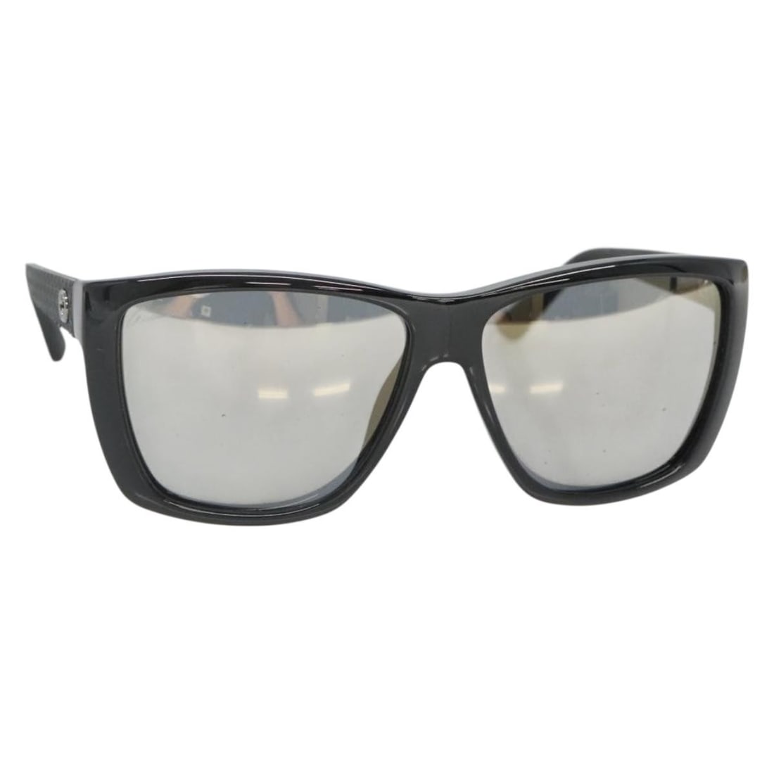 GUCCI Black Plastic Sunglasses with Case Made in Italy: GUCCI Black Plastic Sunglasses with Case Made in Italy Elevate your style with these authentic GUCCI sunglasses, crafted in Italy. Featuring a sleek black plastic frame, these sunglasses are both fash