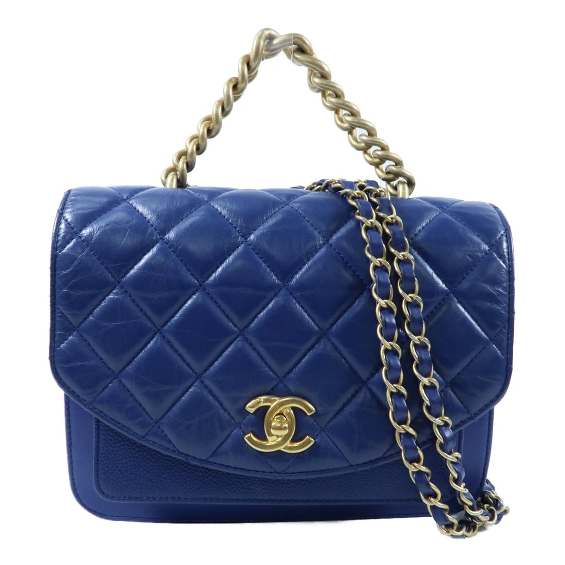 Blue Calfskin CHANEL AS0785 CC Chain Shoulder Bag with Gold Hardware: Blue Calfskin CHANEL AS0785 CC Chain Shoulder Bag with Gold Hardware This CHANEL 2-way chain shoulder bag features a classic blue calfskin leather exterior and gold-tone hardware. Designed for versati