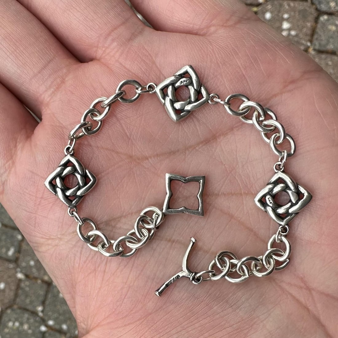 Sterling silver Celtic knot toggle bracelet 6.5 in (1 of 11)