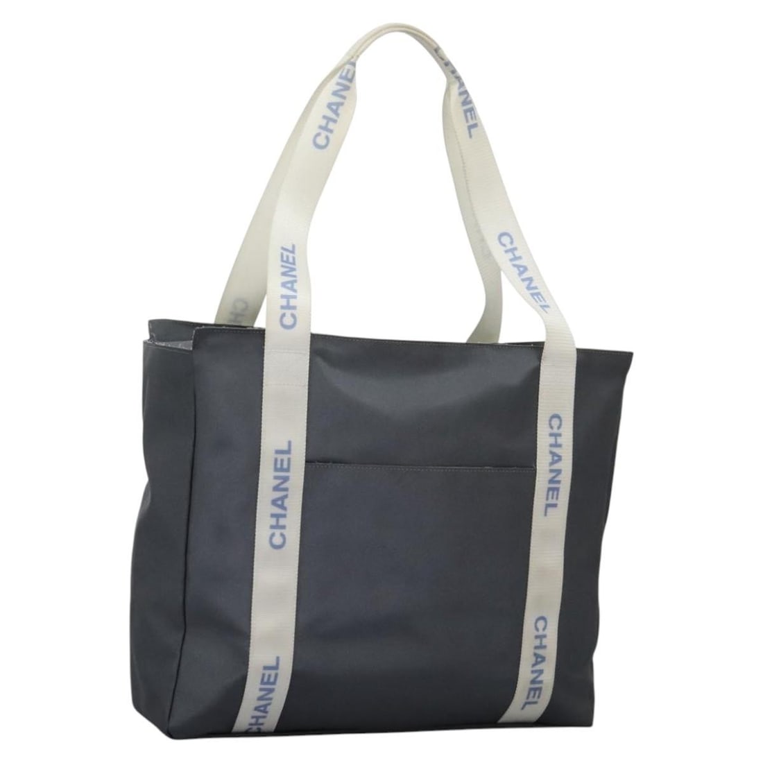 CHANEL Gray and White Nylon Sports Tote Bag with CC Logo: CHANEL Gray and White Nylon Sports Tote Bag with CC Logo This CHANEL sports tote bag features a gray and white nylon exterior with the classic CC logo. Designed for women, it offers a spacious interio