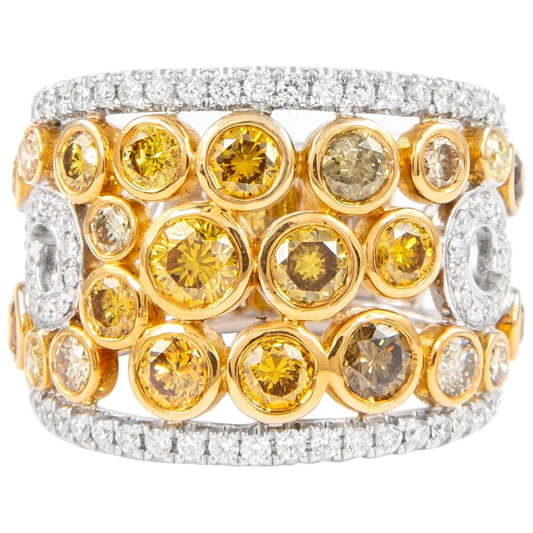 3.55ct Multi Yellow Diamond Ring 18k Two Tone: 3.55ct Multi Yellow Diamond Ring 18k Two Tone This exquisite 3.55ct Multi Yellow Diamond Cocktail Ring features a stunning design crafted from 18k two-tone gold, combining both white and yellow gold. 