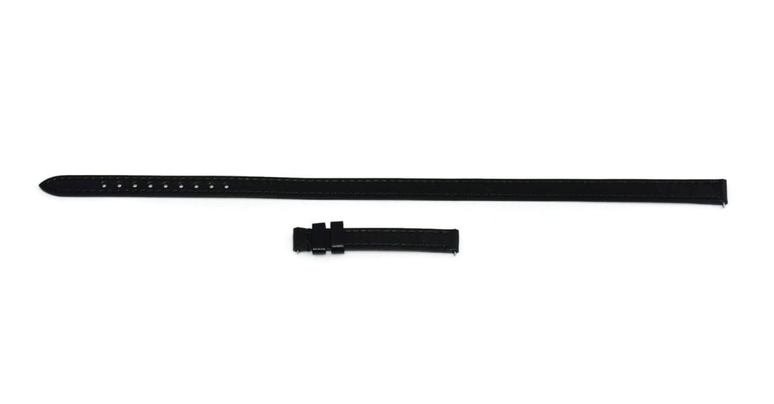 David Yurman 10mm Black Leather Two-Piece Watch Strap Authentic: David Yurman 10mm Black Leather Two-Piece Watch Strap Authentic This exquisite wristwatch band from David Yurman is crafted from high-quality black leather, designed to enhance your timepiece with sop