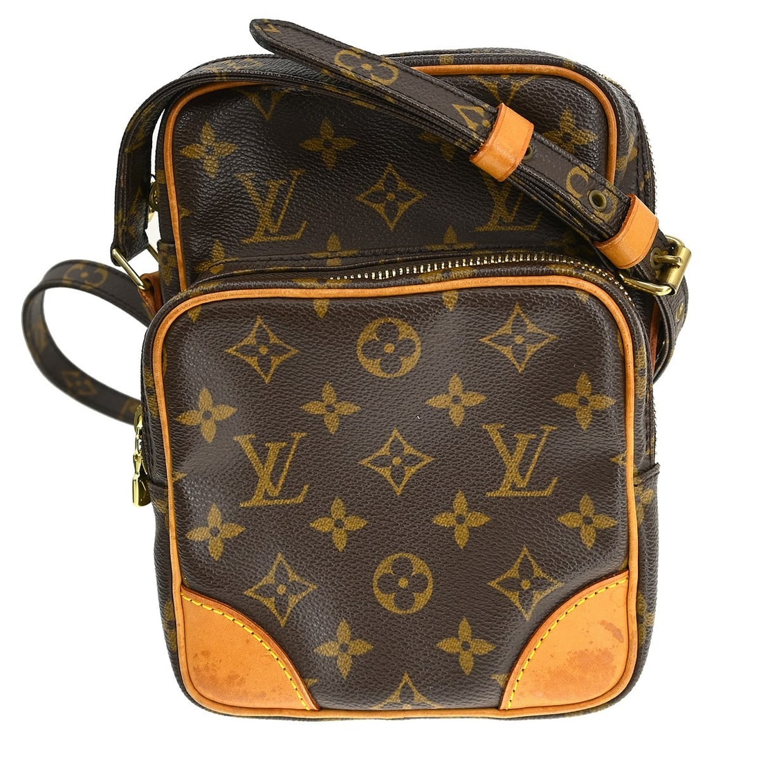 Louis Vuitton Amazone monogram canvas crossbody bag: Louis Vuitton Amazone monogram canvas crossbody bag This Louis Vuitton Amazone Bag is crafted from signature Monogram canvas in brown and designed for unisex use. The bag features visible wear, includ