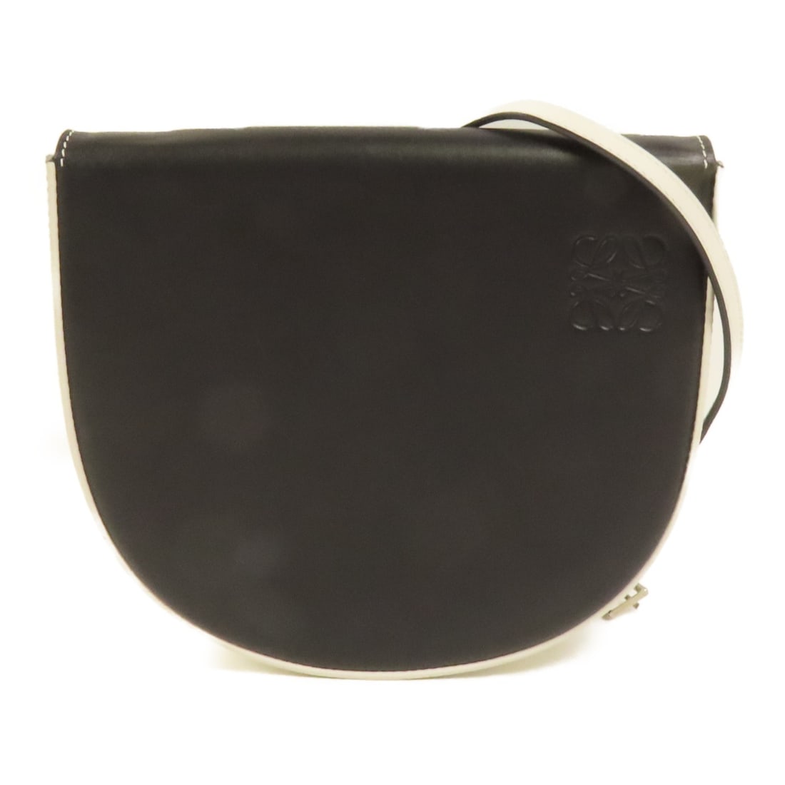 Loewe Heel Black and White Calfskin Leather Women's Shoulder Bag: Loewe Heel Black and White Calfskin Leather Women's Shoulder Bag This LOEWE Heel Pouch shoulder bag features a sleek black and white design crafted from high-quality calfskin leather. Designed for wom