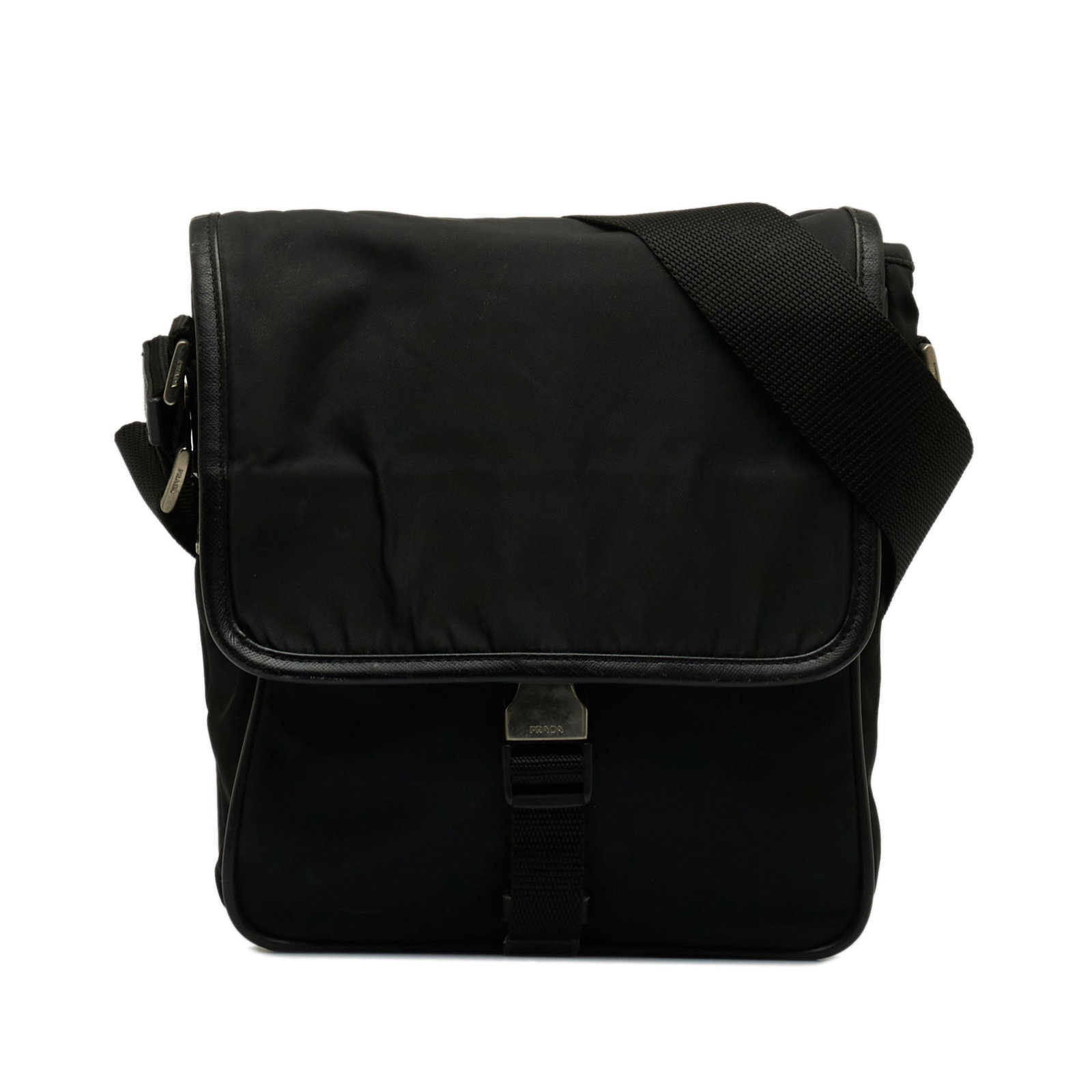 Prada Tessuto Buckle Messenger Bag Black Nylon Crossbody: Prada Tessuto Buckle Messenger Bag Black Nylon Crossbody The Prada Tessuto Buckle Messenger Bag is a stylish crossbody bag crafted from durable nylon with elegant leather trim. It features an adjustab