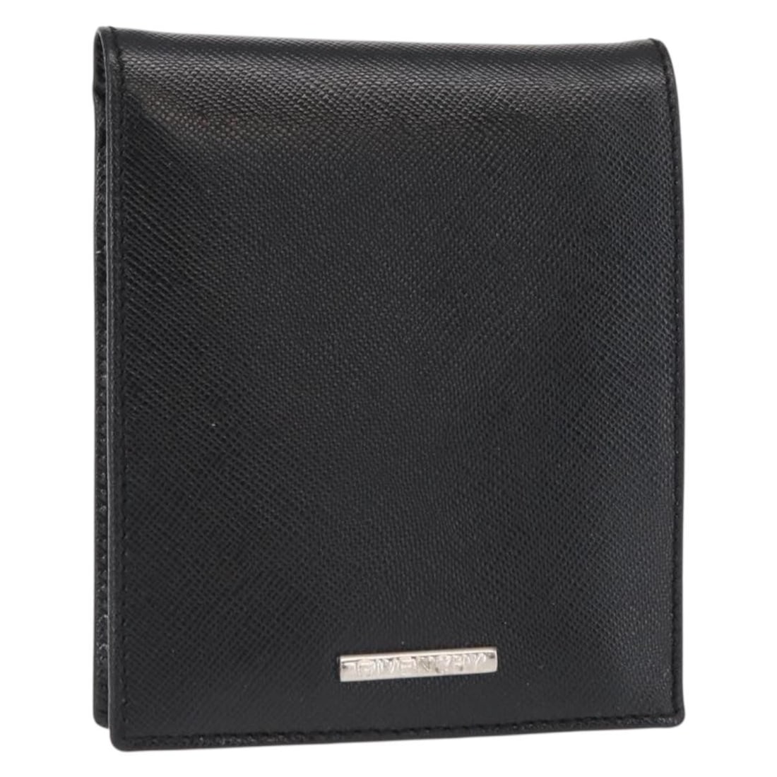 GIVENCHY Black Leather Wallet Authentic 153773V Spain: GIVENCHY Black Leather Wallet Authentic 153773V Spain This GIVENCHY wallet is a stylish accessory crafted from premium leather in a classic black color. Made in Spain, it features an elegant design wi