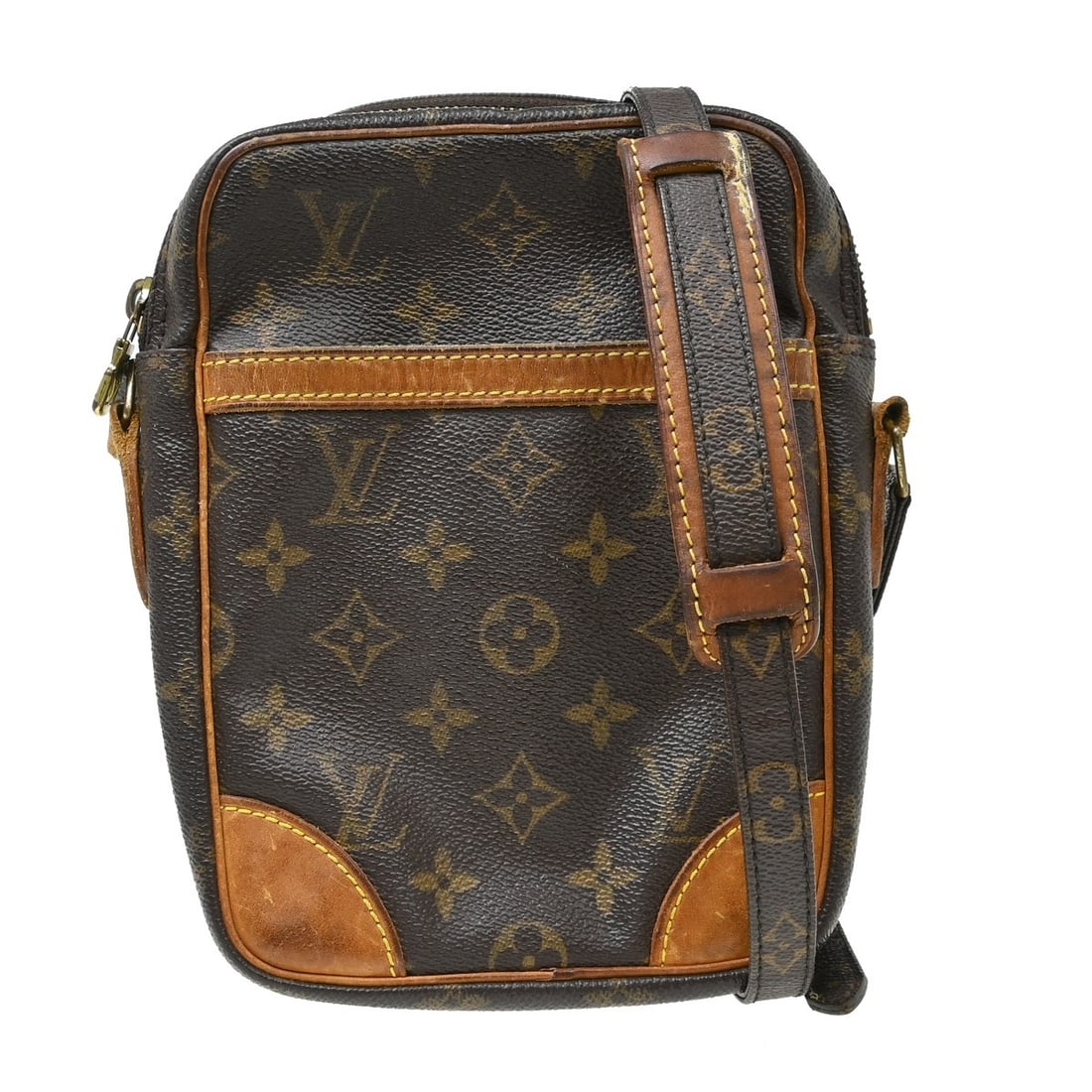 Louis Vuitton Danube Monogram Canvas Crossbody Bag: Louis Vuitton Danube Monogram Canvas Crossbody Bag This vintage Louis Vuitton Danube crossbody shoulder bag features the iconic Monogram canvas with leather accents. It is designed with a zip closure,