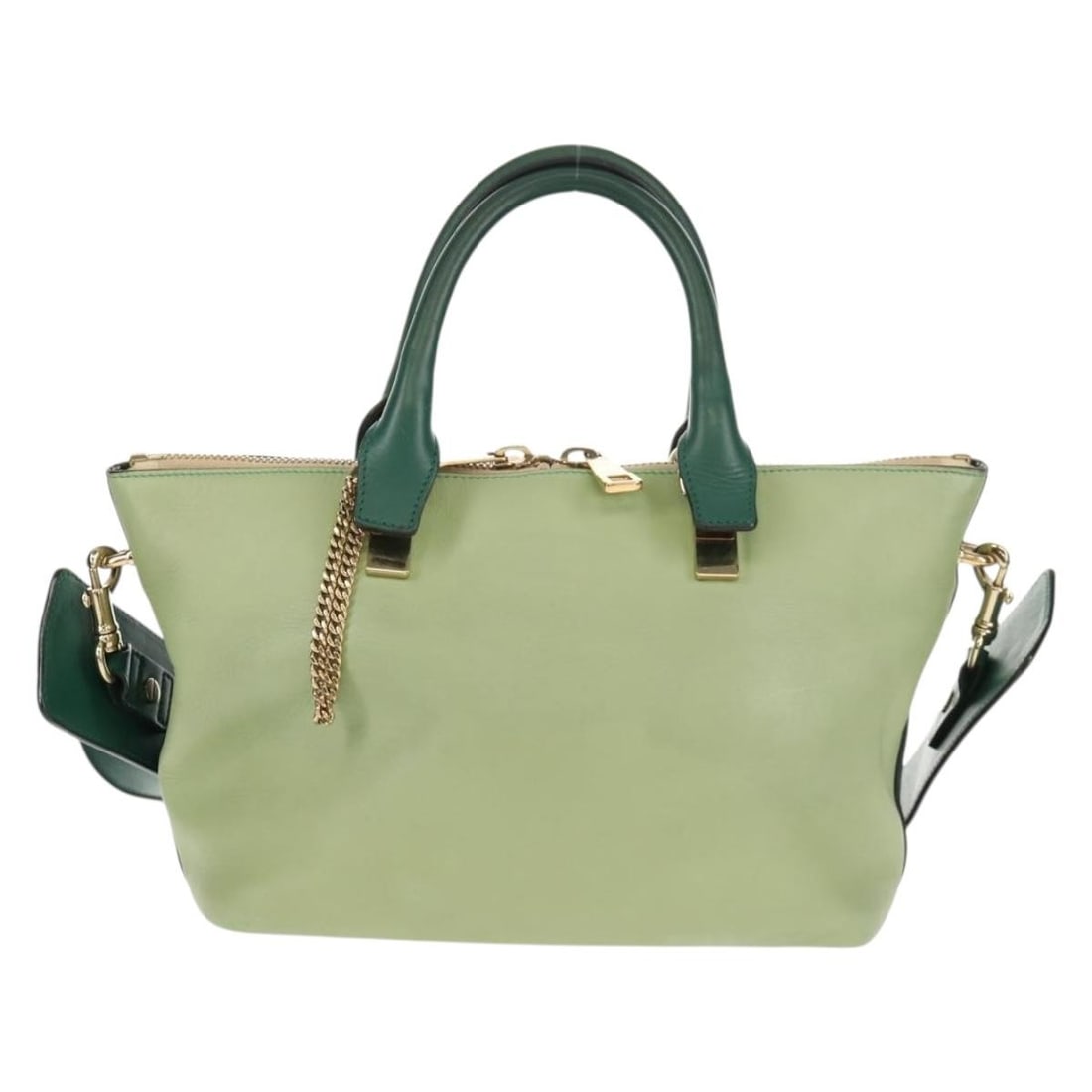 Baylee Satchel Bag in Green Leather by Chloe: Baylee Satchel Bag in Green Leather by Chloe The Chloe Bicolor Baylee Satchel is crafted from green leather and features a structured silhouette. Designed for women, this handbag showcases a two-tone 