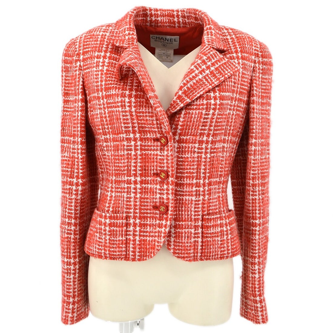 Chanel Vintage Red White Single Breasted Jacket 97P #38: Chanel Vintage Red White Single Breasted Jacket 97P #38 This vintage Chanel single-breasted jacket in a striking red and white color scheme is perfect for casual occasions. Crafted from a blend of 47%