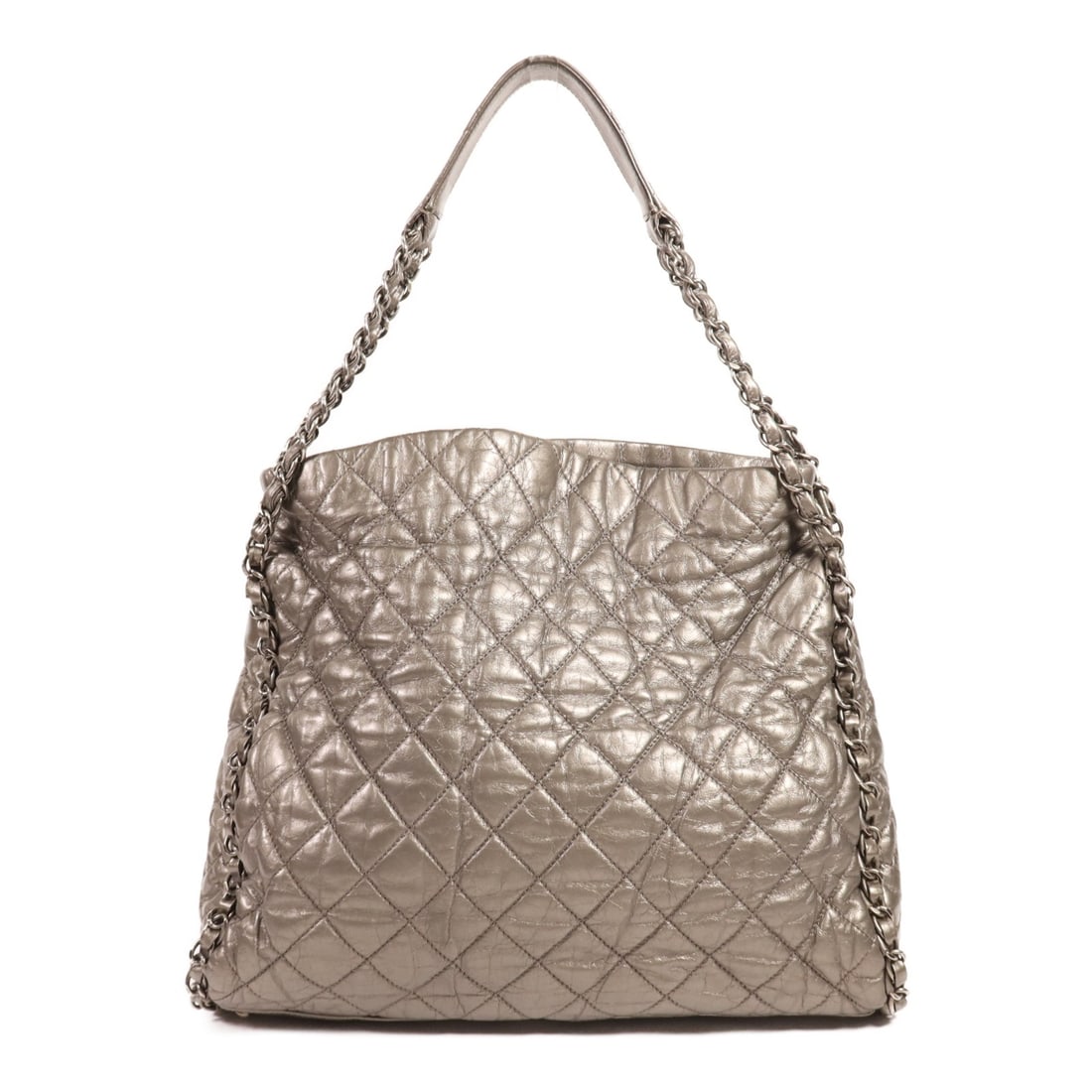 CHANEL Chain Me Hobo Silver Calfskin Shoulder Bag: CHANEL Chain Me Hobo Silver Calfskin Shoulder Bag This CHANEL Chain Me Hobo Shoulder Bag is crafted from luxurious calfskin leather in a striking silver color. Designed for women, it features a spacio